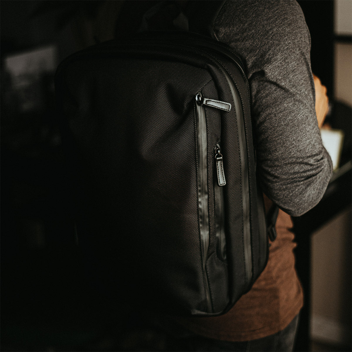 backpack no laptop sleeve grey man Travel Backpack for Men with Laptop Slot