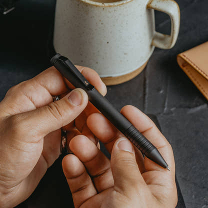The Super Matte Grafton Mini Twist — Compact Twist-Action EDC Pen | Black