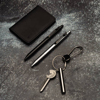 Cowan Carabiner | Black